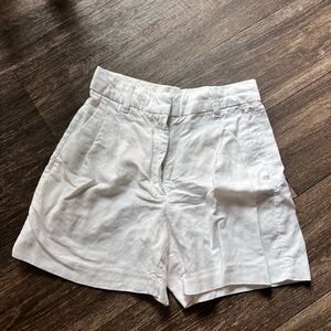 Aritzia Effortless Linen Shorts